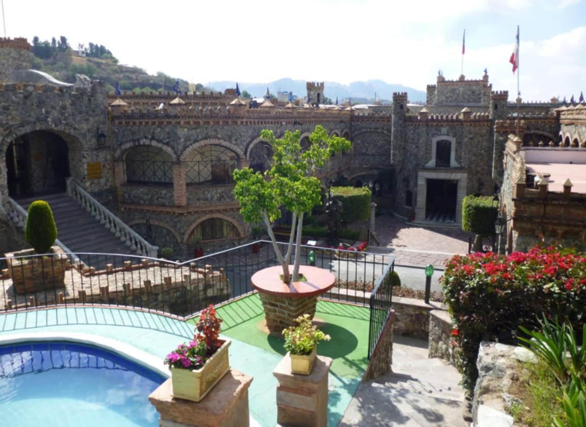 Hotel Castillo De Santa Cecilia กัวนาฮัวโต ภายนอก รูปภาพ